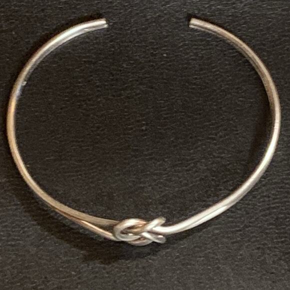 Sterling Silver LOVE Knot Cuff Bralecet Dainty - Picture 3 of 4